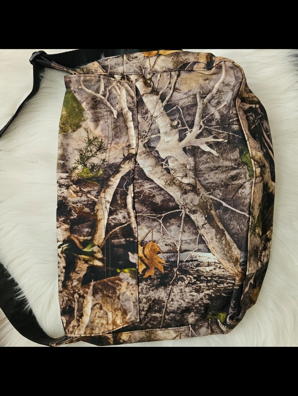BAGGU Messenger Bag Photo Forest - Picture 7 of 14